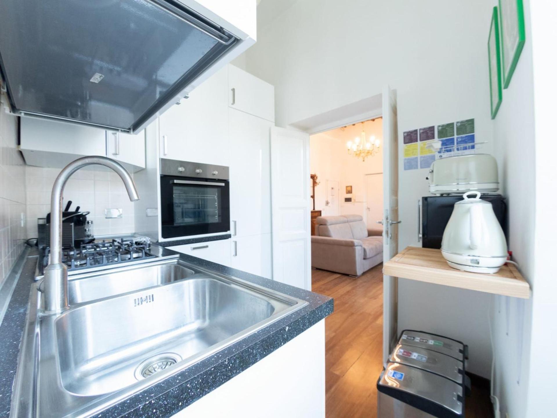 Apartment The Rent - Spacious Multi-room On Via Cavour