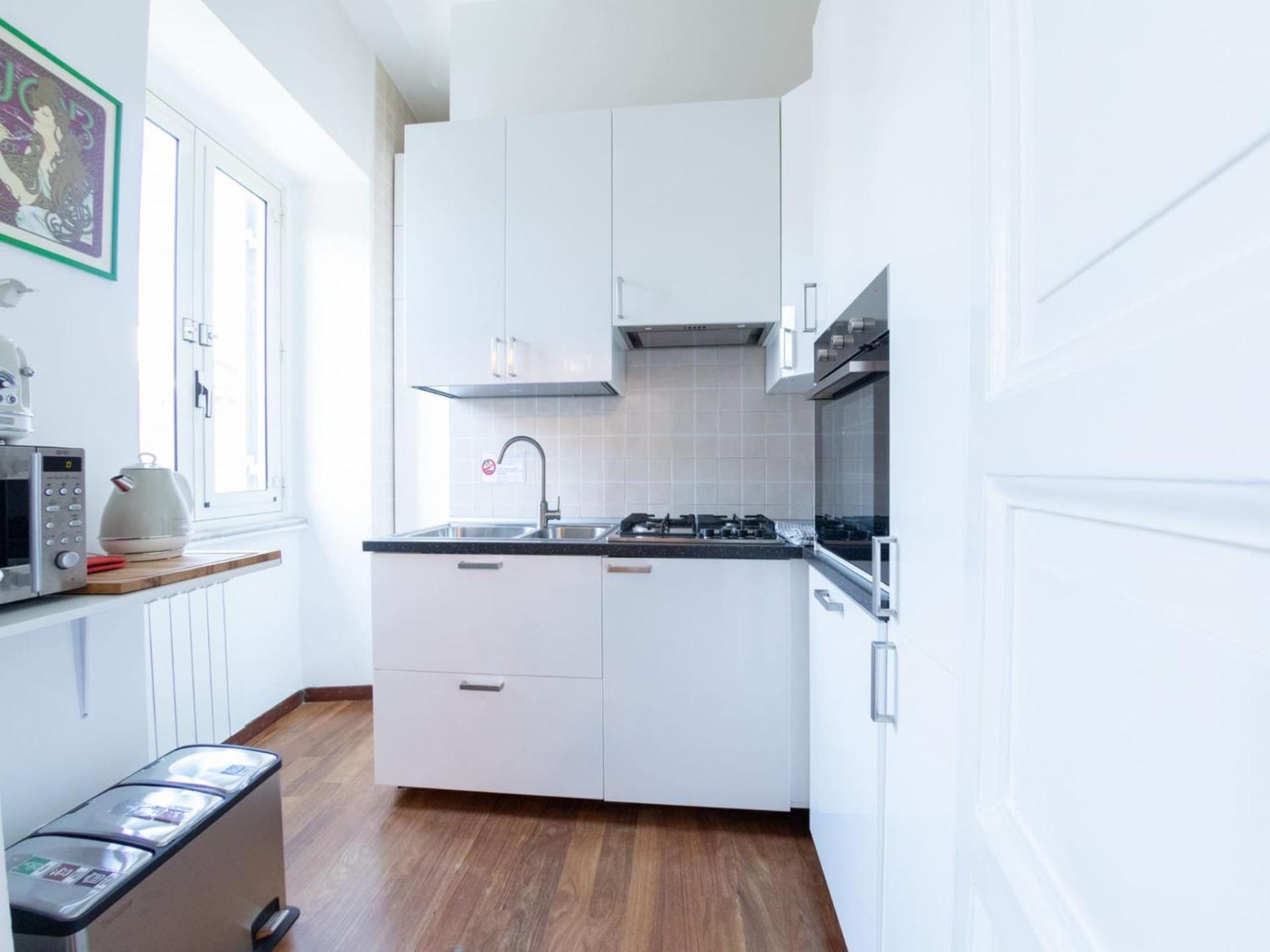 Apartment The Rent - Spacious Multi-room On Via Cavour Rom