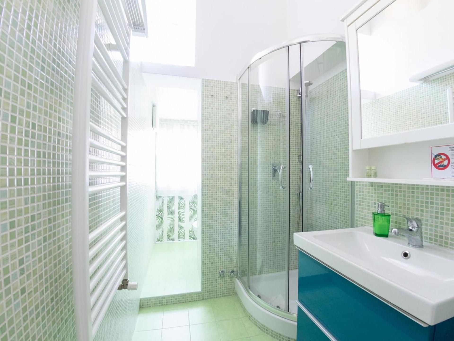The Rent - Spacious Multi-room On Via Cavour